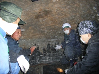 tour 033s.jpg